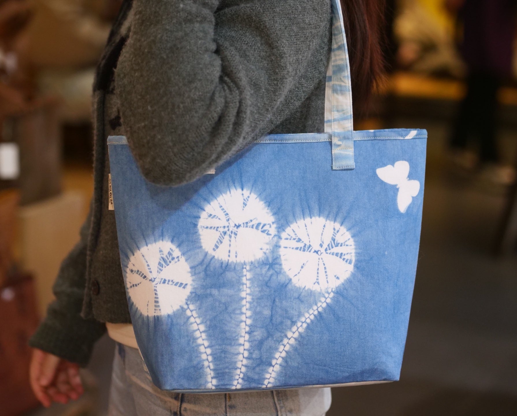 Handcrafted Botanical Indigo-Dyed 100% Cotton Commuter Tote Bag with Large Capacity
