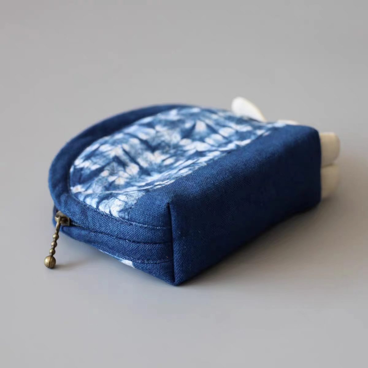 Hand-Tied Tie-Dye Cat-Head Rabbit-Head Makeup Pouch and Coin Purse