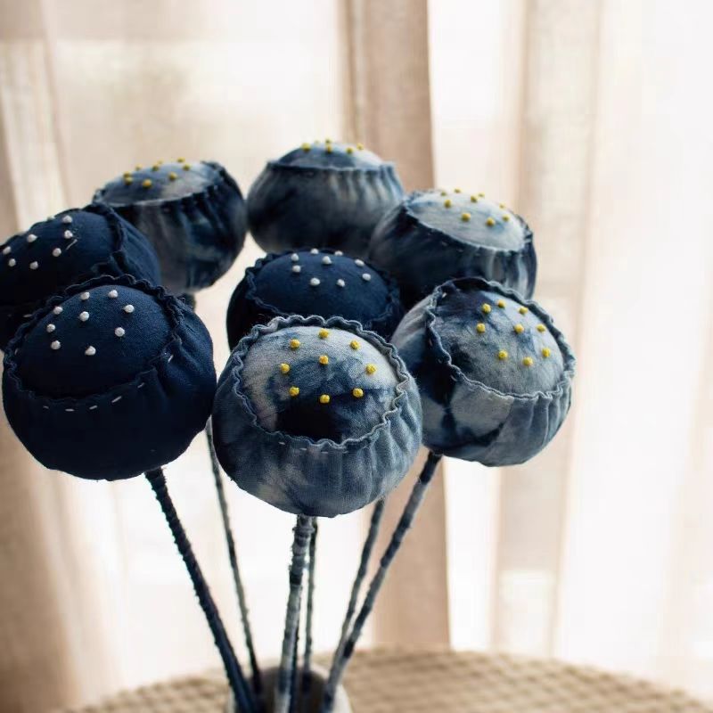 Batik Lotus Pods丨Artificial Fabric Floral Arrangements Plant-Dyed Handcrafted Fabric Flowers Artificial Flowers for Home Decor Boutique Homestay Decor