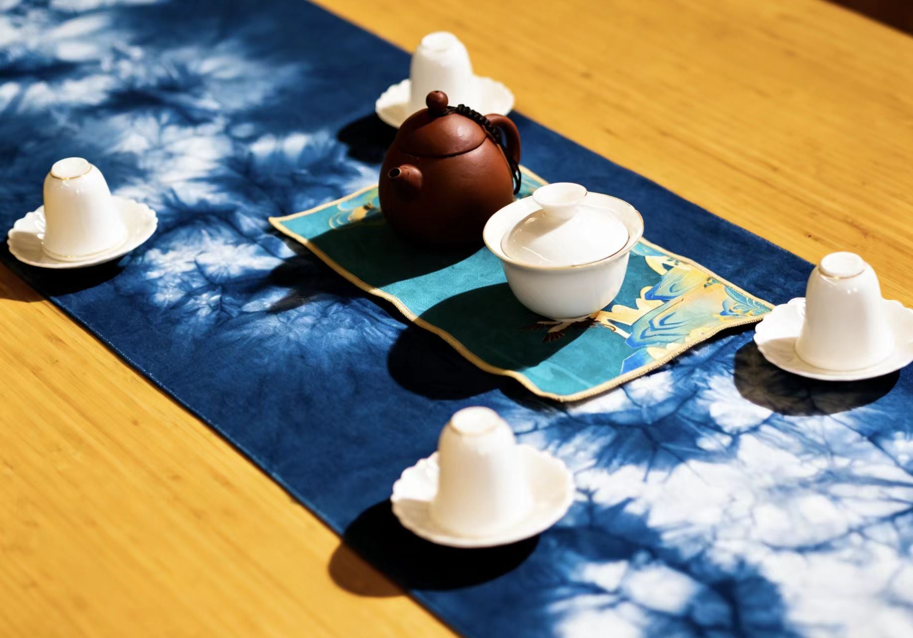 Handmade Indigo Tie-Dye Table Runner, Cotton Table Decor with Tassels