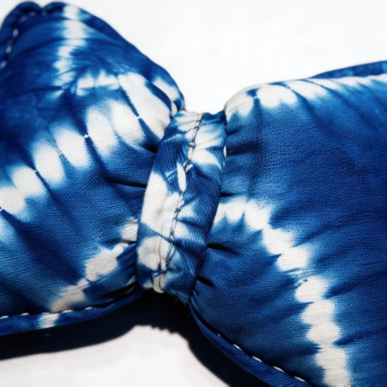 Indigo Tie-Dye Car Neck Pillow – Handmade Shibori Cotton Head Support